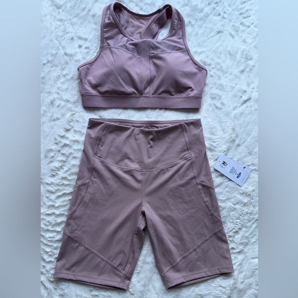 Conjunto deportivo dos piezas. - Picture 1 of 2